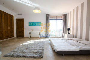 Apartamento №6399 en Estepona