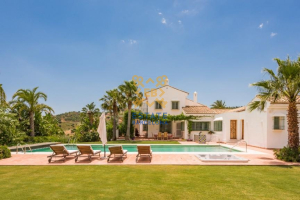 Villa №33633 en Marbella