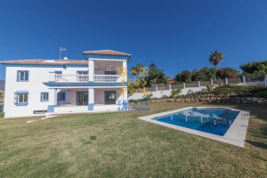 Villa №33046 en Marbella