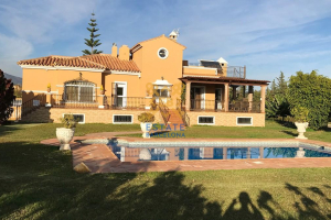 Villa №33638 en Estepona