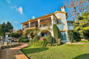 Villa №33864 en Marbella