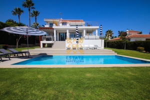 Villa №33886 en Marbella