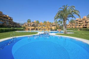 Apartamento №26007 en Estepona