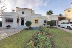 Villa №33490 en Marbella