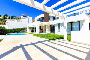 Villa №34062 en Benahavis