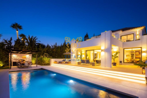 Villa №32845 en Marbella