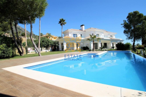 Villa №32906 en Marbella