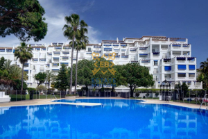 Apartamentos №27015 en Puerto Banus