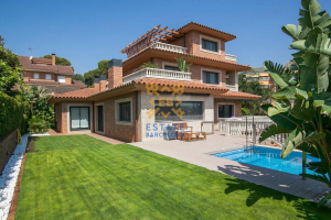 Casa №10432 en Castelldefels