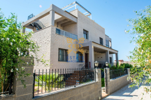 Casa adosada №10520 en Torrevieja