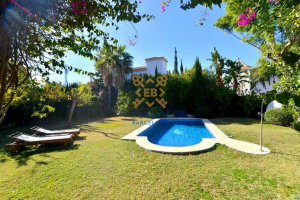 Villa №33353 en Nueva Andalucia