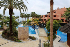 Apartamento №24153 en Estepona