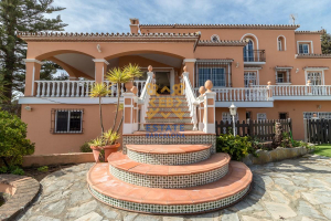 Villa №33827 en Marbella