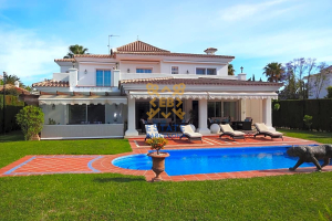 Villa №34330 en Estepona